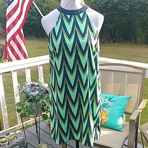 Simple and cool dress with vibrant colors